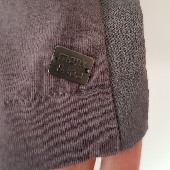 Tank top - Picture 6 of 7